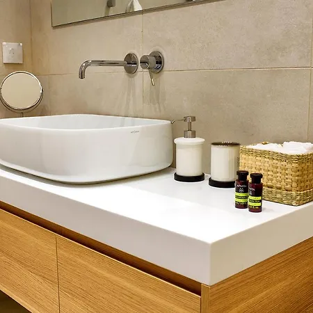 Acropolis Area Family Friendly 2bdr * Athens