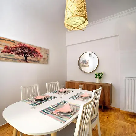Apartment Acropolis Area Family Friendly 2bdr Athens