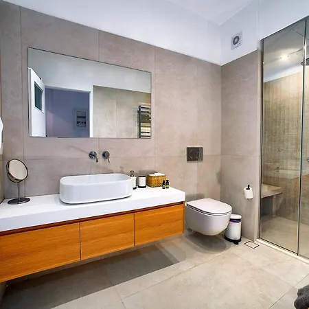 Acropolis Area Family Friendly 2bdr * Athens
