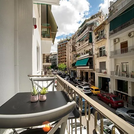 Acropolis Area Family Friendly 2bdr *