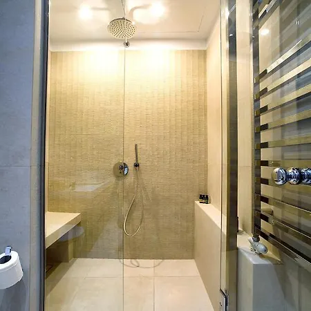 Acropolis Area Family Friendly 2bdr * Athens